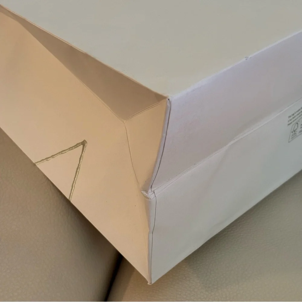 Van Cleef & Arpels VCA Paper White Shopping Gift Bag